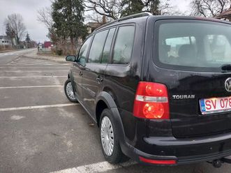 touran cross,an 2008 plesesti