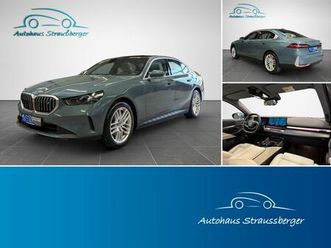 limousine 40 edrive acc hud 4zk qi kzu 360°