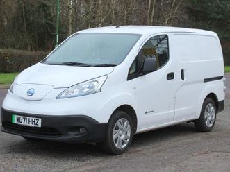 nissan env200 40kwh acenta panel van 5dr electric auto swb (quick charge) (109 ps)