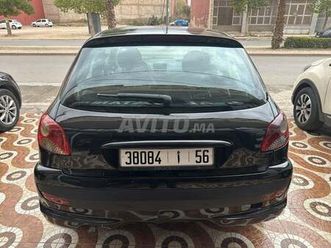 peugeot 206 diesel manuelle 2011 à oujda