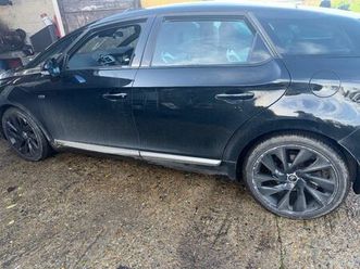 citroen ds5 2.0 h e-hdi airdream dsport egs6 4wd euro 5 (start/stop) 5dr