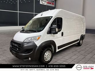 2500 toit élevé 159 po