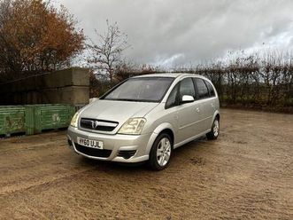 vauxhall meriva ‘active twinport’, low mileage, 1 year m.o.t, 2 keys!