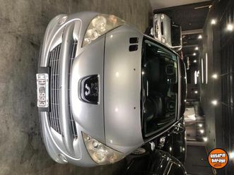 peugeot 207 compact 2013