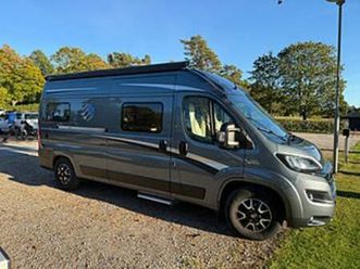 knaus långbädd, litiumbatt.280ah. inv. 1800w.