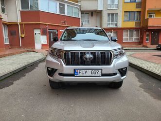 toyota land cruiser prado an. 2022