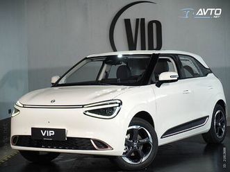 dongfeng box + 42.3kwh + brez pologa...