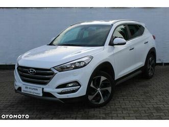 hyundai-tucson-1-7-crdi-bluedrive-style-2wd-dct