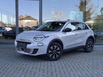 fiat 600 hybrid 1.2t 136pk *navi*camera*keyless*acc* essence de 2024 sur balen (2490) | spoticar