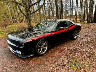 dodge challenger r/t 5.7 v8 280кв