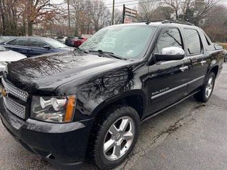 used 2013 chevrolet avalanche ltz