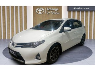 2015 toyota auris 1.33 life 99hp