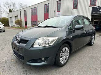 auris 1.6i dual vvt-i linea sol pack