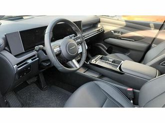 hyundai tucson 1.6 t-gdi hp mhev executive 4wd dct tesztautó státuszban. de nem futott 95 km van benne. 2m ft. kedvezménnyel