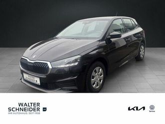 skoda fabia 1.0 essence led dab+ smart link klima