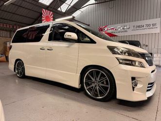 toyota vellfire 2.4 platinum edition, 37,000 miles, twin sunroofs, 20inch alloys