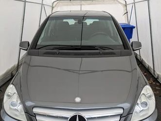 mercedes benz car, immaculate condition done only 124000kms