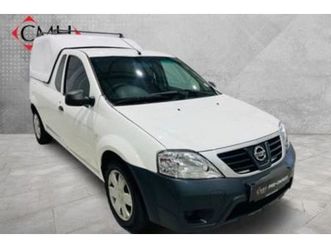 2023 nissan np200 1.6 a/c safety pack