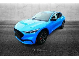 mach-e awd elettrico standard 269cv