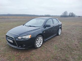 mitsubishi lancer sportback 1.8 instyle