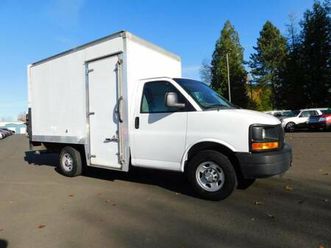 2014 chevrolet express commercial cutaway chevy box van 2d commercial van
