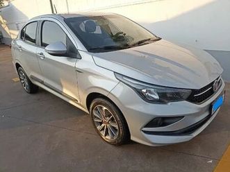 fiat cronos drive 1.8 16v flex aut 2020