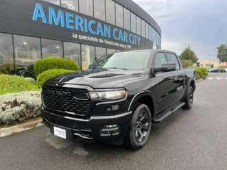 1500 crew cab bighorn night edition 2025