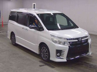 2014 toyota voxy 2.0 zs kirameki auto 7 seater 5door