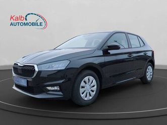 skoda fabia 1.0tsi selection+4j/120tkm gar+rfk+kessy+s