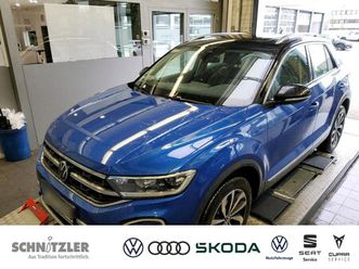 1.0 tsi style led+/kamera/app/pano/sthzg+++