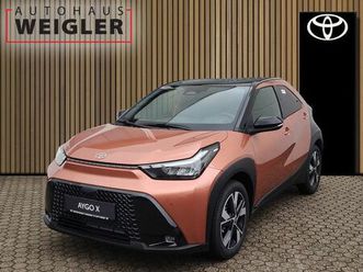 toyota aygo x hybrid teamplayer*pdc*kamera*carplay*