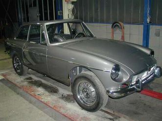 mg mgb gt v8