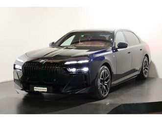 bmw i7 xdrive60: réserver un essai sur route !