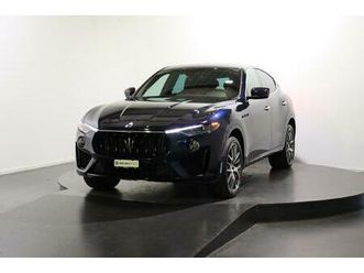 maserati levante 2.0 hybrid gt: réserver un essai sur route !