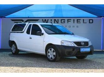 2022 nissan np200 1.6 a/c safety pack