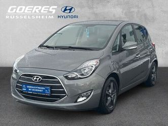 hyundai ix20 1.6l *navi*shz*lhz*rfk*ahk*8-fach*klimaau.