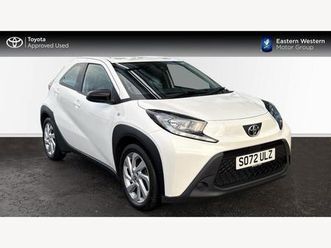 1.0 vvt-i pure x-shift euro 6 (start/stop) 5dr