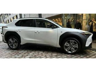 solterra 71.4 kwh awd sky package