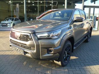 toyota hilux 2.8 d-4d 4wd invincible