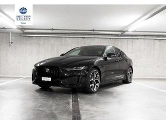 jaguar xe 2.0 t 300 sport awd