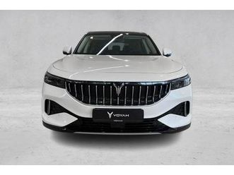 demobil| 4x4 | luftfjæring | skinn | varme i ratt