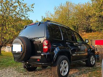jeep cherokee kj 3.7 v6