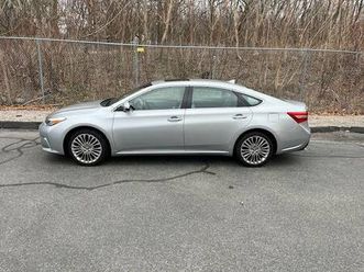 2018 toyota avalon limited