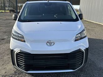 a vendre toyota proace 2ltrsstart confort