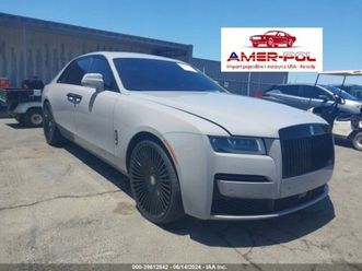 rolls-royce ghost 2023r., 4x4, 6.7l 6.7 benzyna 563km