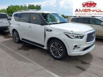 infiniti qx80 sensory 2021 5.6l 5.6 benzyna 400km