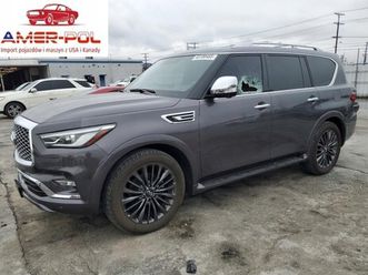 infiniti qx80 sensory 2022 5.6l 5.6 benzyna 400km