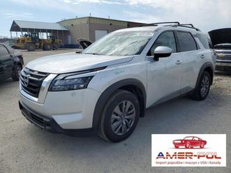 nissan pathfinder nissan pathfinder sv 3.5 benzyna 284km