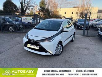 toyota aygo 1.0 / 69 ch / x-play / boite auto