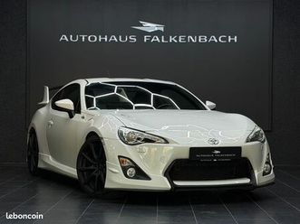 toyota gt86 200 ch pack aero alcantara - suivi complet